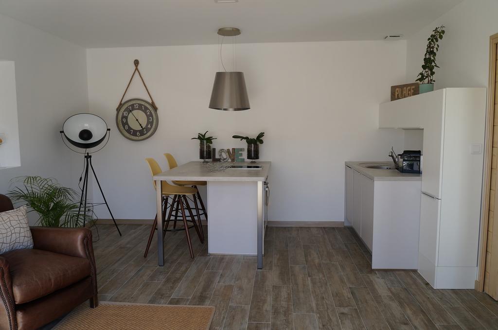 Vacation Home - Maison De Vacances Saint-Xandre Exterior photo